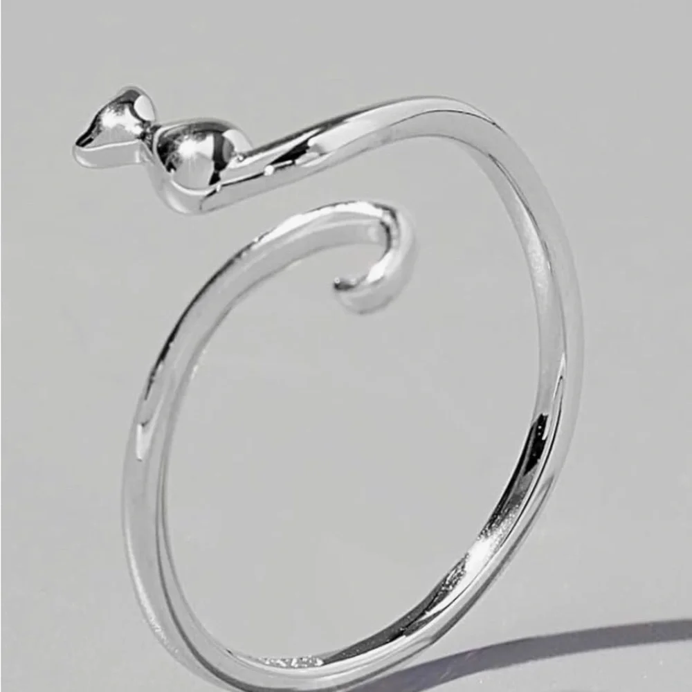 Sterling Silver Cat Ring NWOT